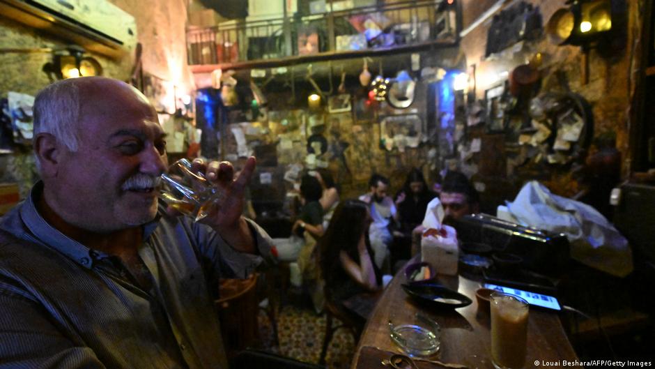 Lokal u starom Damasku u hrišćanskoj četvrti - više neće moći da služi alkohol.