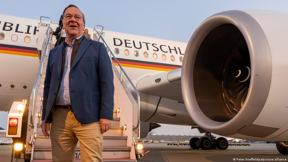 اوضاع ایران و امنیت راه‌های آبی؛ محور دیدار وزیر دفاع آلمان از ژاپن