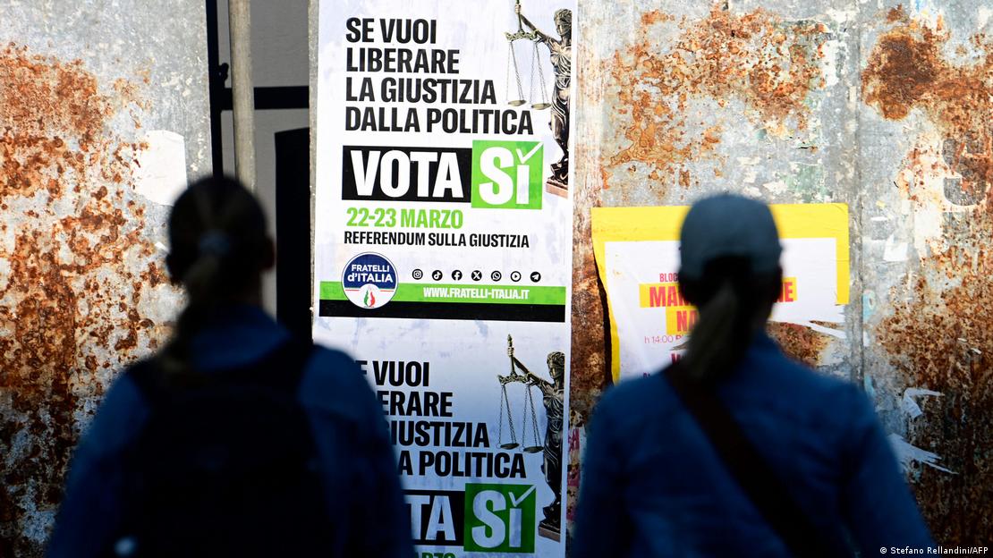 Itali: Pllakatë pro reformës së drejtësisë në referundim 