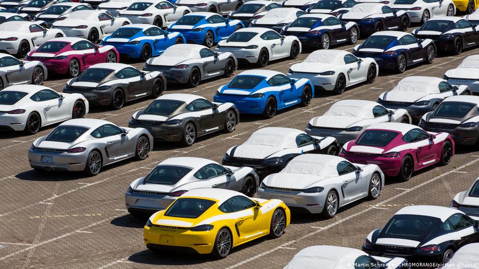 Problemy Porsche. Duży spadek sprzedaży