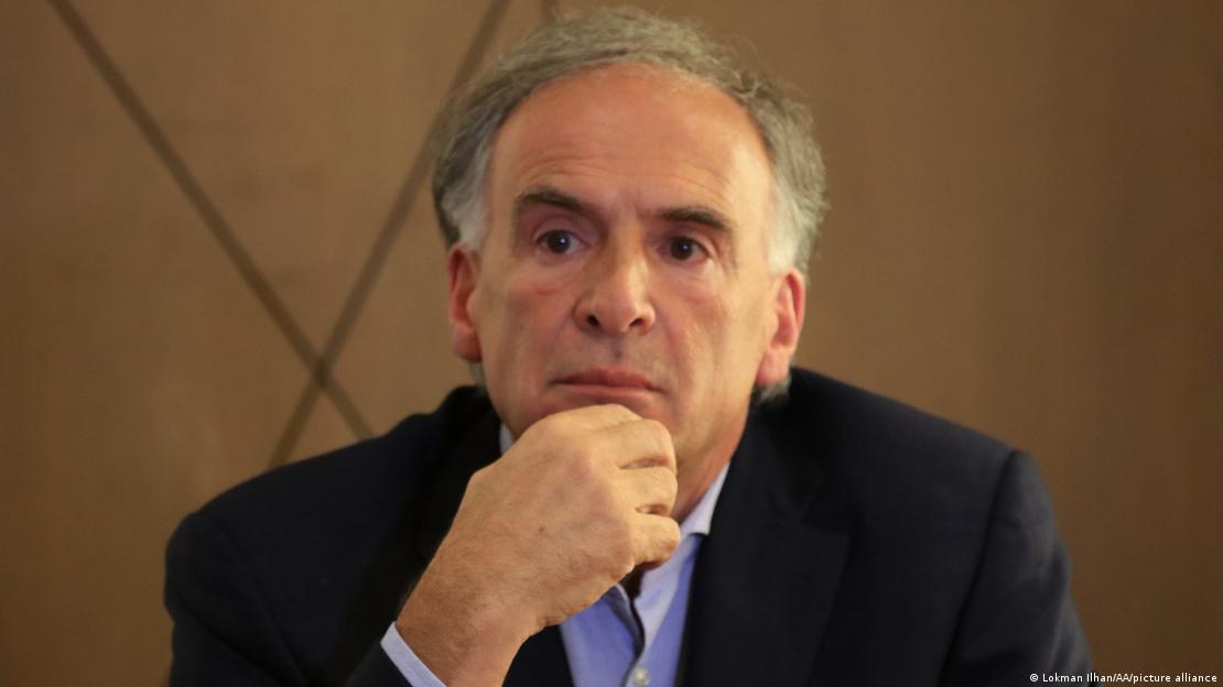 Fransız diplomat Jean Arnault Fransız diplomat Jean Arnault