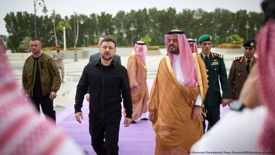 "Исторические соглашения". Что привез Зеленский с Ближнего Востока?