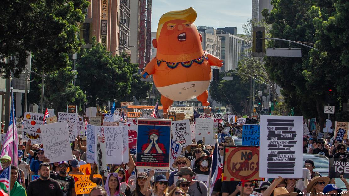 Los Angeles 2026 | "No Kings"-protesta edhe në Los Angeles Los Angeles 2026 | "No Kings"-protesta edhe në Los Angeles