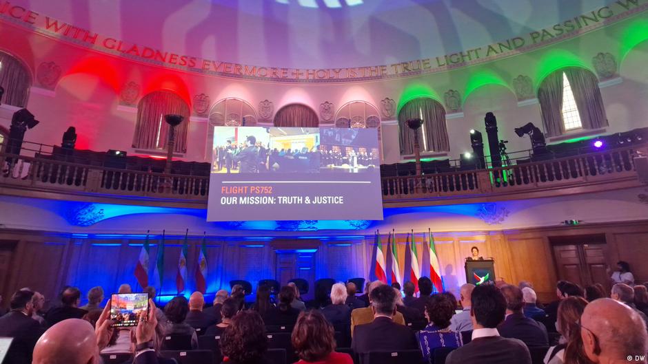 کنگرۀ آزادی ایران در لندن بر "تکثر" و "حداقل‌های مشترک" برای گذار تأکید کرد