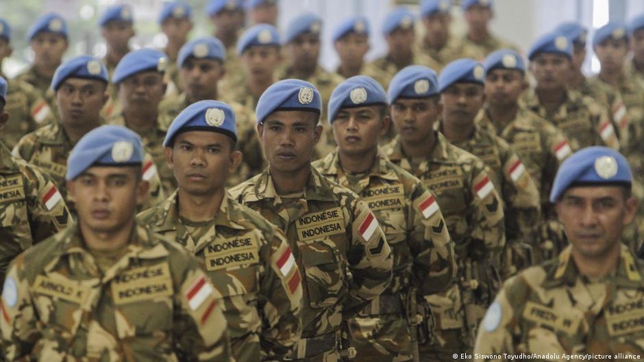 Iran war: Indonesia calls for UN meeting after peacekeeper deaths
