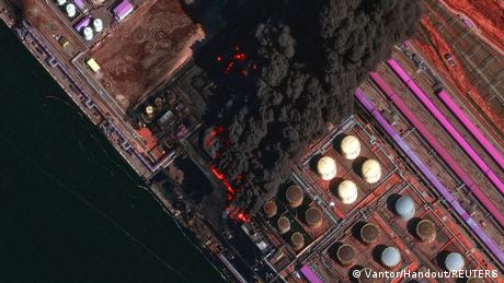 Ukraine greift Russlands Ostseehafen Ust-Luga mit Drohnen an