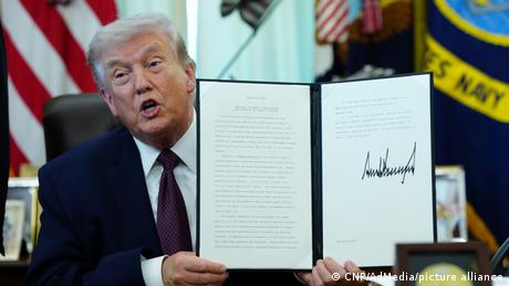 Trump verschärft Regelungen zur Briefwahl - Klagen erwartet