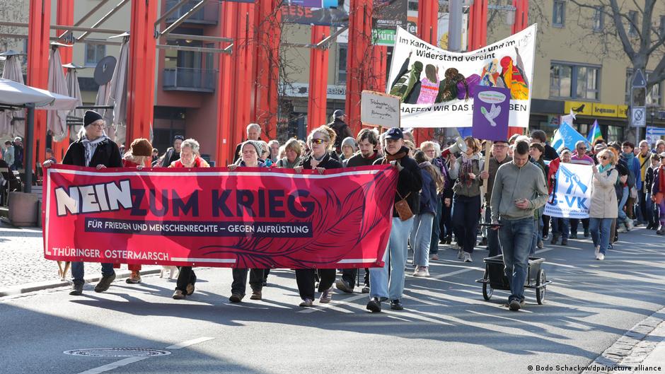 В Германии начались пасхальные марши мира