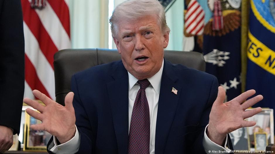 Donald Tramp je javio da su američke trupe evakuisale iz Irana i drugog člana posade oborenog američkog aviona