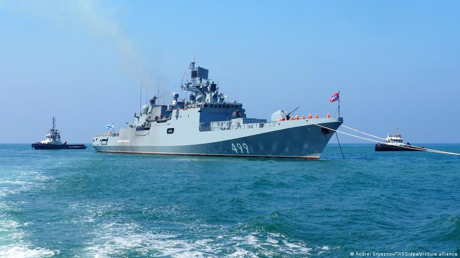 Украина объявила о попадании дрона по фрегату ВМФ России "Адмирал Макаров"