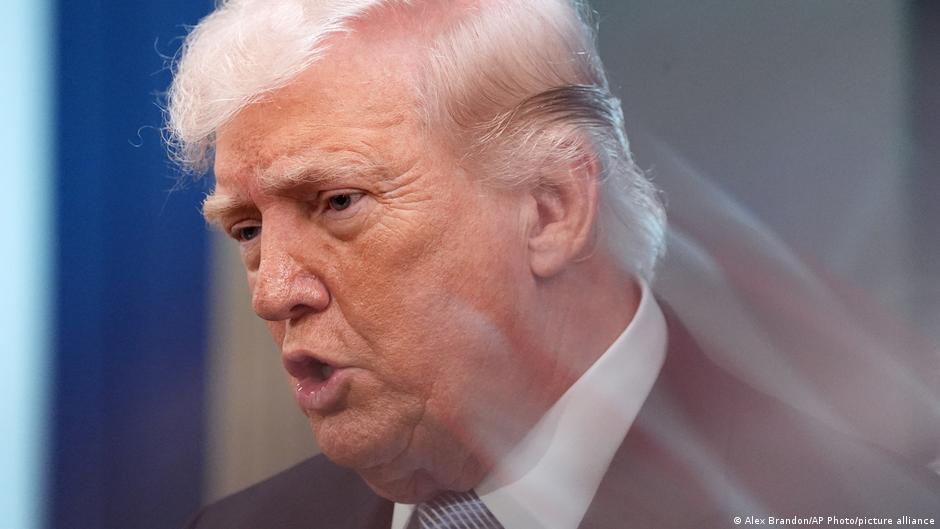 Trump amenaza con “aniquilar” Irán si no reabre Ormuz