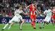 Spielszene Harry Kane von Bayern München gegen mehrere Gegenspieler im Spiel gegen Real Madrid Spielszene Harry Kane von Bayern München gegen mehrere Gegenspieler im Spiel gegen Real Madrid
