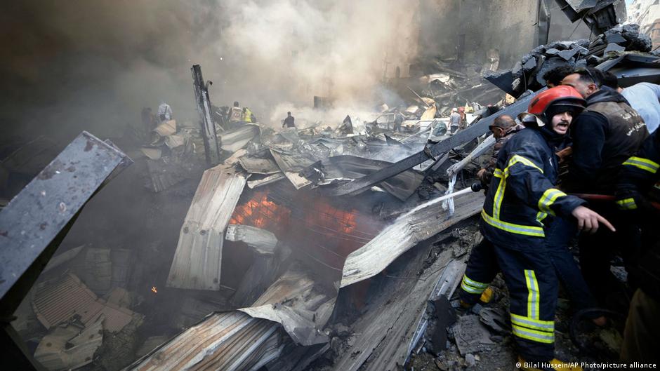 İsrail'e "Lübnan saldırılarına son ver" uyarıları