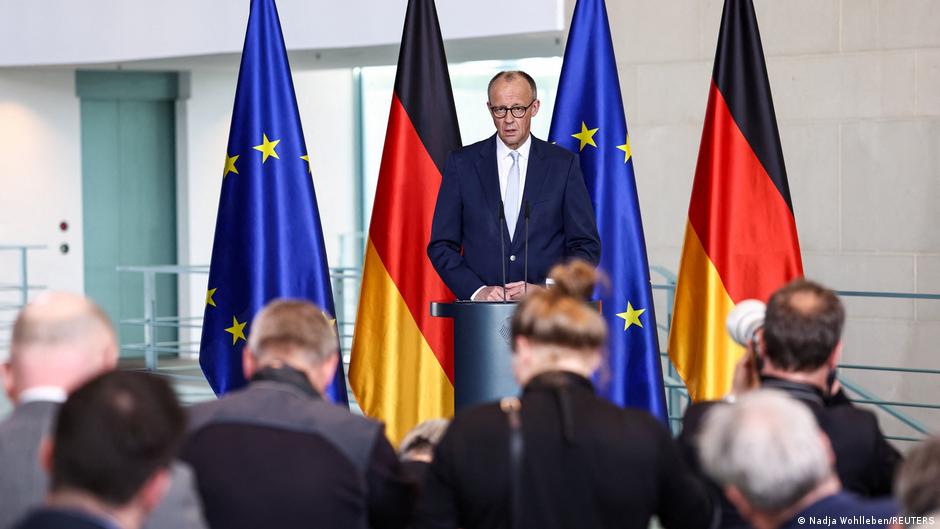 Nakon što se danima nije oglašavao, kancelar Fridrih Merc je sada u Berlinu pretnje Iranu američkog predsednika Trampa ocenio kao „preterane“