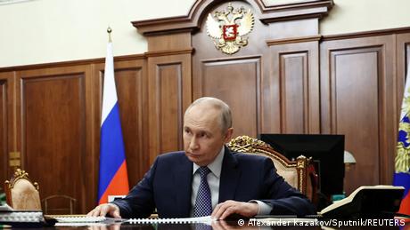 Ukraine-Krieg: Russlands Präsident Wladimir Putin verkündet Oster-Feuerpause - News kompakt: Das Wichtigste kurz gefasst