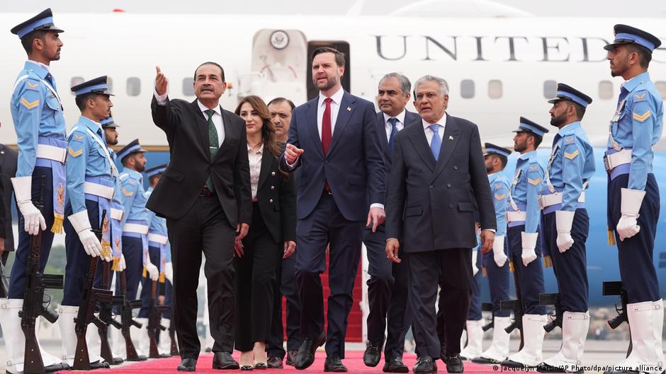 Трамп: Если переговоры с Ираном провалятся, удары возобновятся