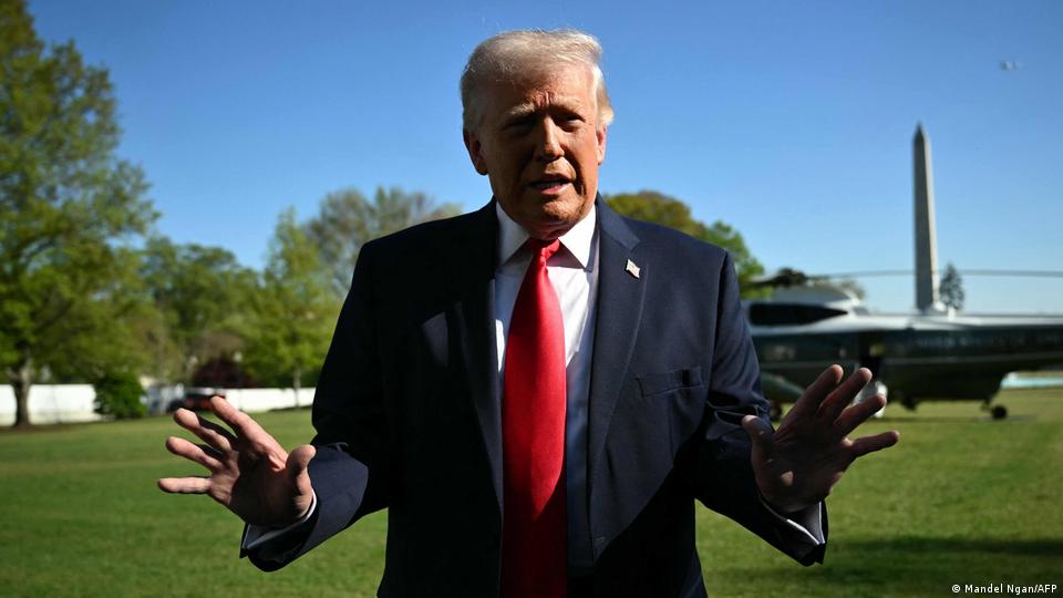 امریکی صدر ڈونلڈ ٹرمپ امریکی صدر ڈونلڈ ٹرمپ