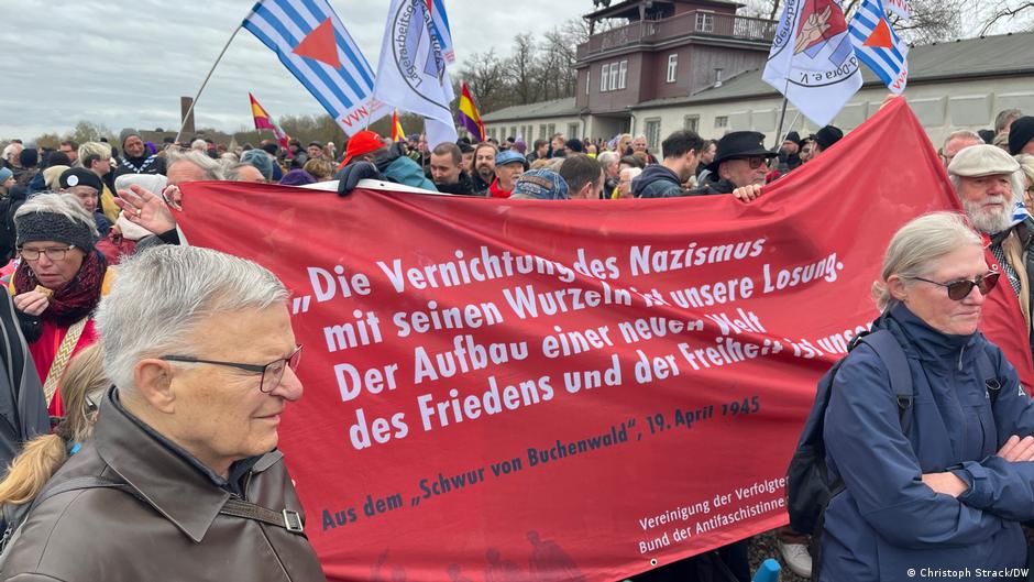 Komemoracija i protesti na ceremoniji u Buhenvaldu