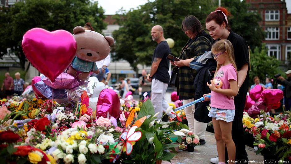 UK encuentra ataque en clase con tema de Taylor Swift prevenible