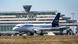 Un avion de la Lufthansa à l'aéroport de Cologne/Bonn Un avion de la Lufthansa à l'aéroport de Cologne/Bonn