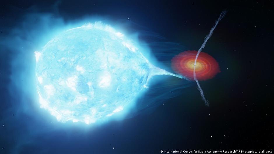 El primer agujero negro alguna vez descubierto emite chorros con una potencia de hasta 10.000 soles