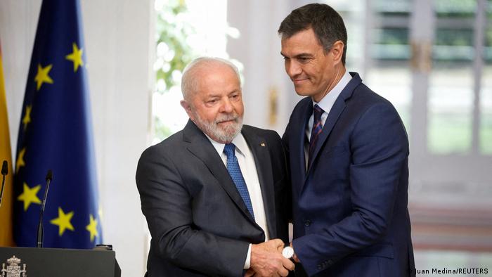 Lula preside na Espanha fórum progressista contra "onda reacionária"