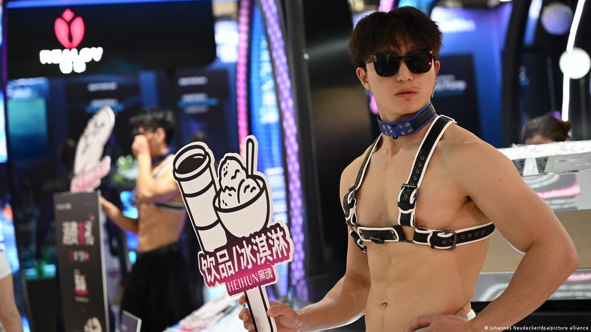 情趣用品参展商也正在拥抱最新的人工智能技术。