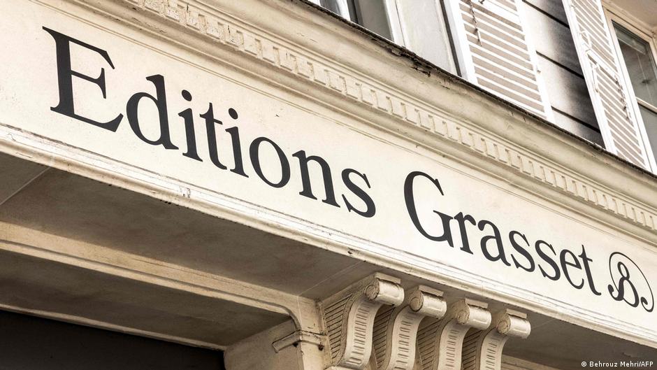 French billionaire defiant as authors quit top publisher