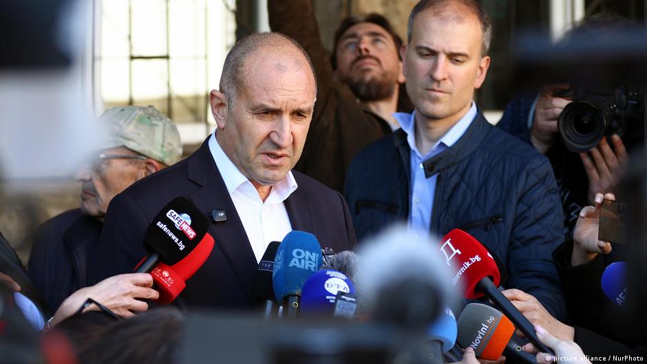 Bullgari  Ish presidenti Radev është fitues i qartë i zgjedhjeve