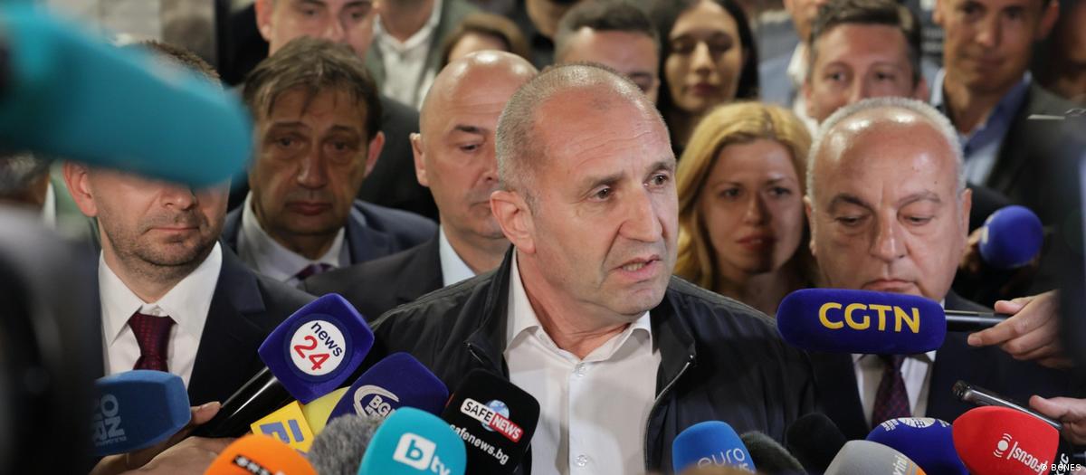 Rumen Radev comemora vitória eleitoral na Bulgária