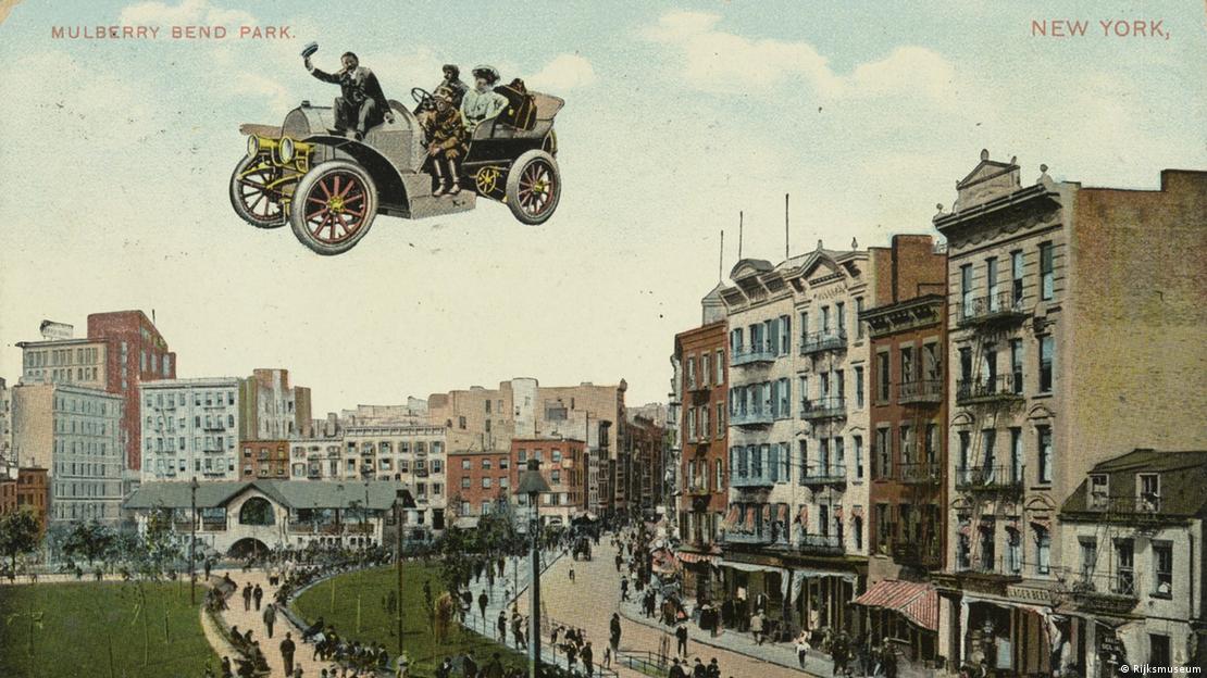 Coches sobrevolando Nueva York.