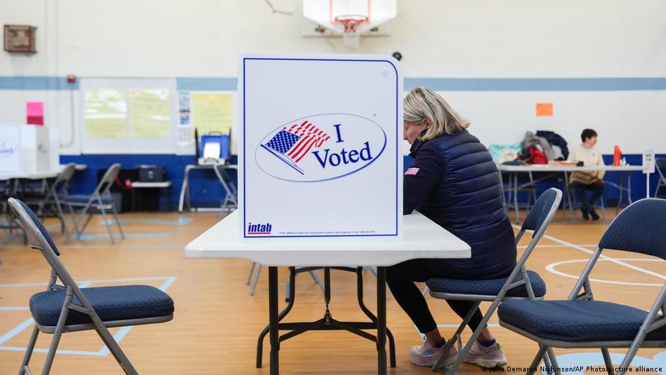 Virginia aprueba en referéndum nuevo mapa electoral