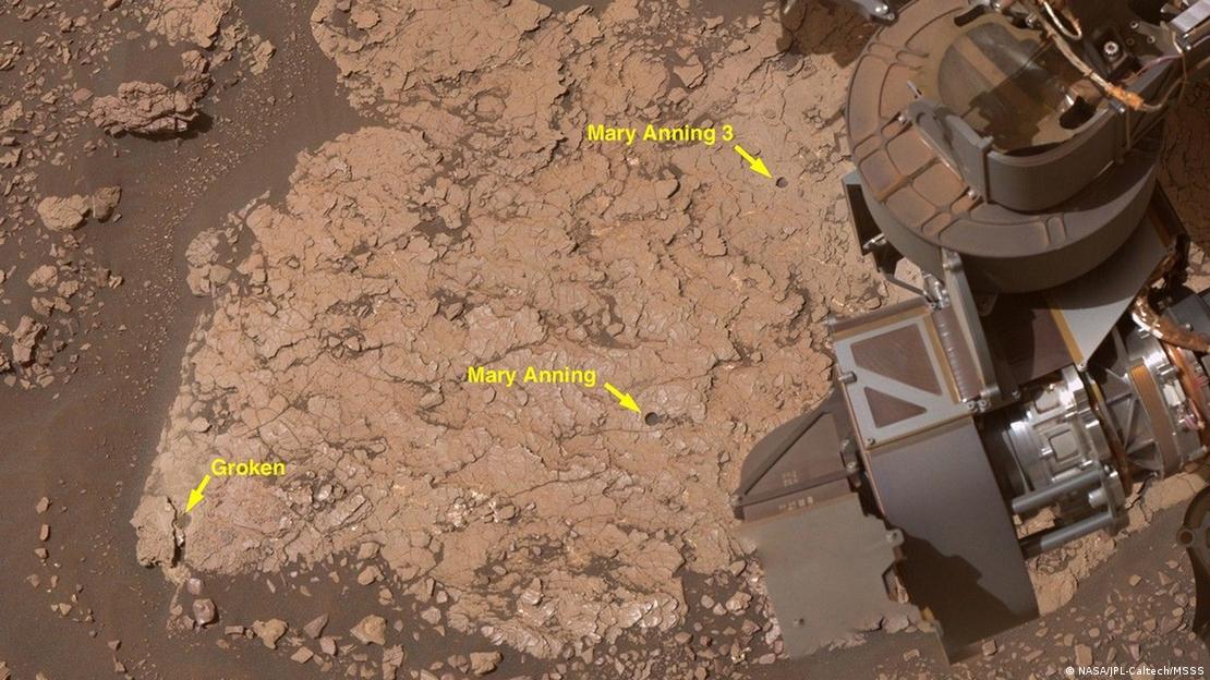 Los tres orificios perforados por el Curiosity en 