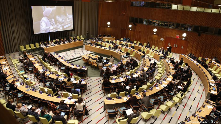 3 червня обиратимуть п'ятьох непостійних членів Ради Безпеки ООН на наступні два роки. За одне з місць бореться Німеччина. DW - про переваги німецької заявки та про те, як Берлін бачить свою роль у Раді Безпеки.