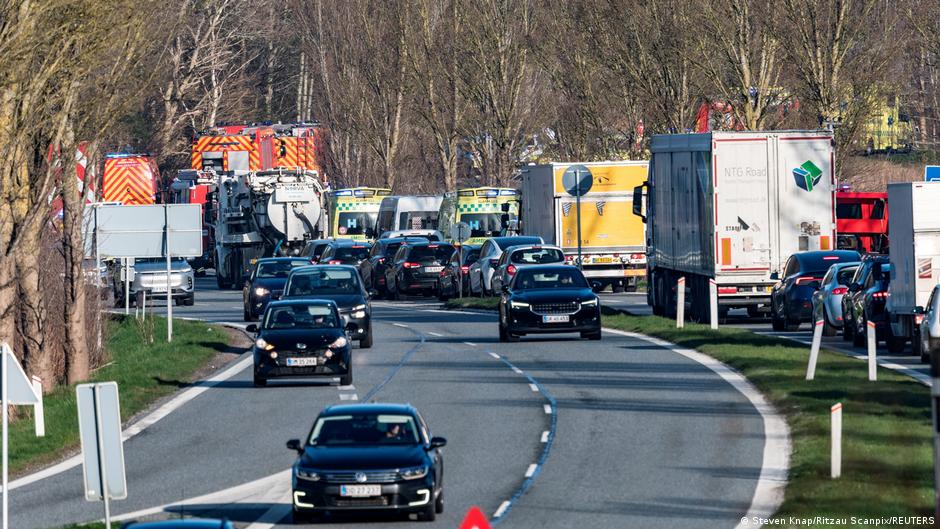 Danimarka: İki tren çarpıştı, birçok kişi yaralandı