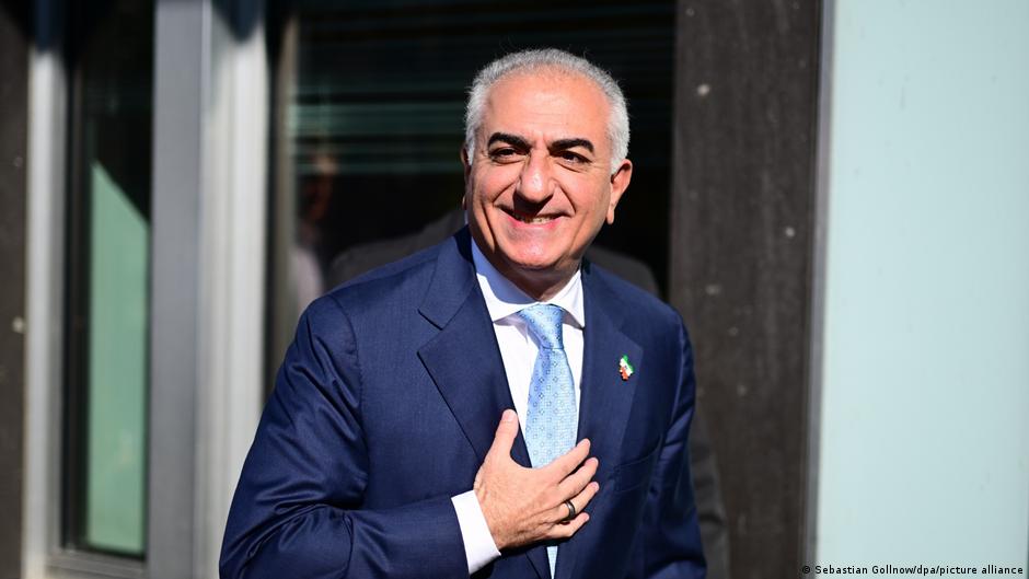 Reza Pahlavi calls for regime change in Iran on Berlin visit