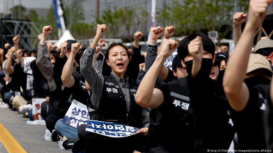 Samsung evita la huelga ya que los trabajadores aprueban un acuerdo de bonificación masiva