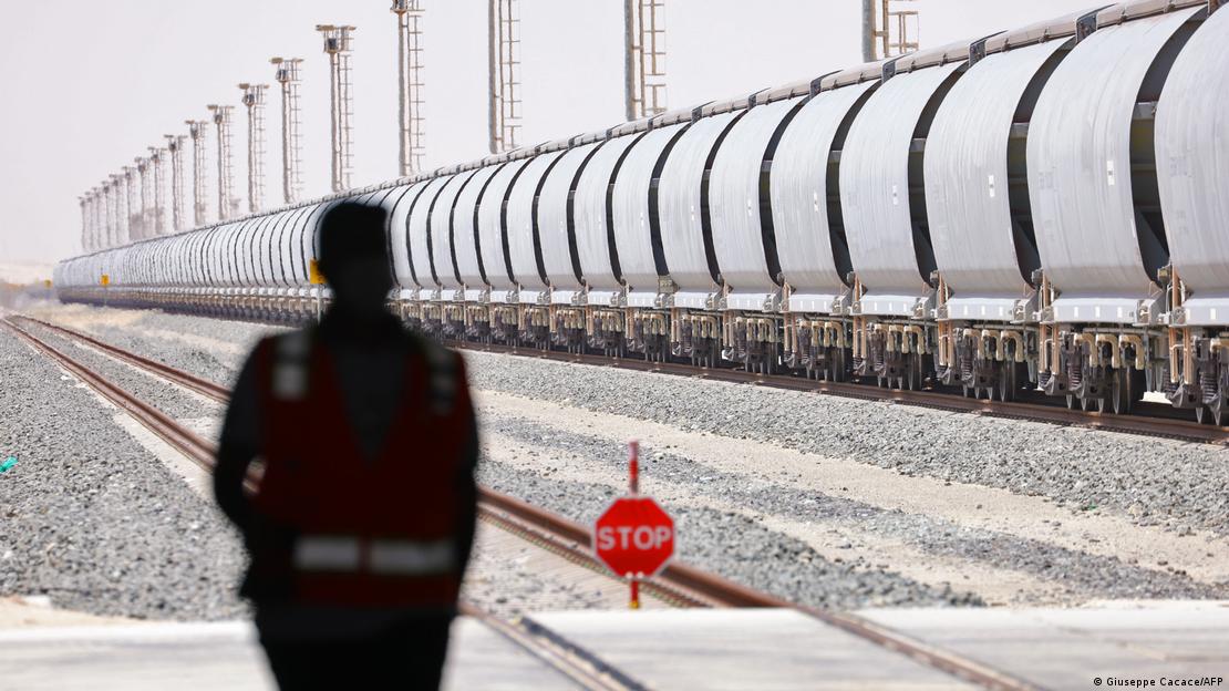 Trens de carga nos Emirados Árabes Unidos 