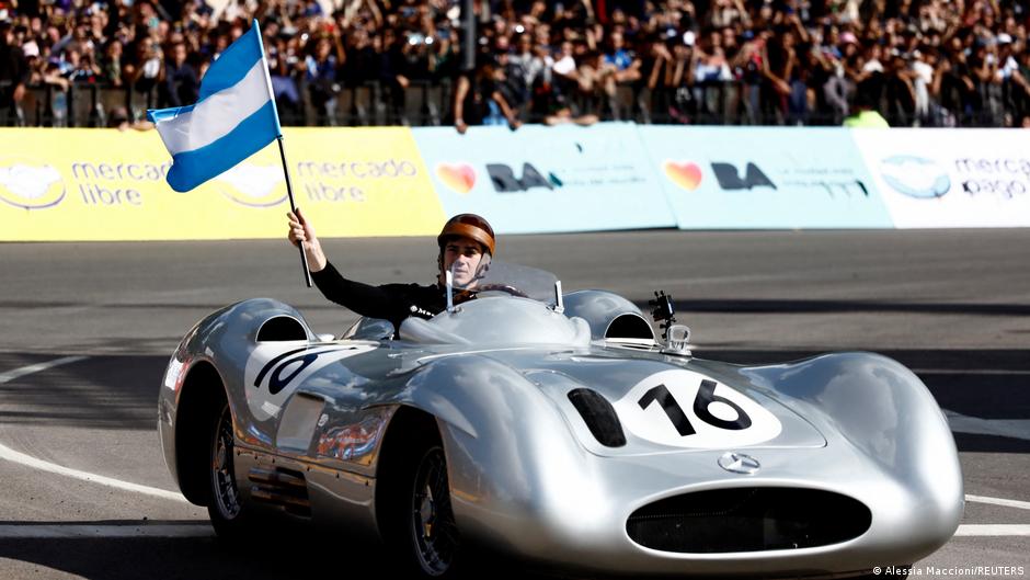 Colapinto reúne a medio millón de personas en Buenos Aires