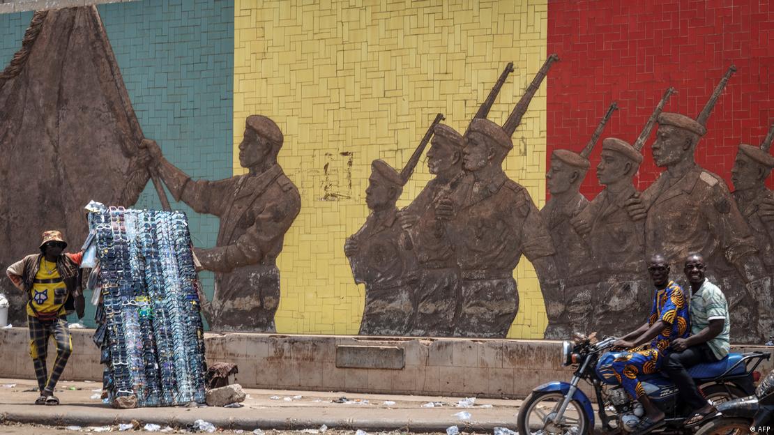 Mali, Bamako 2026 | Monument en soutien à l'armée malienne après des attaques rebelles