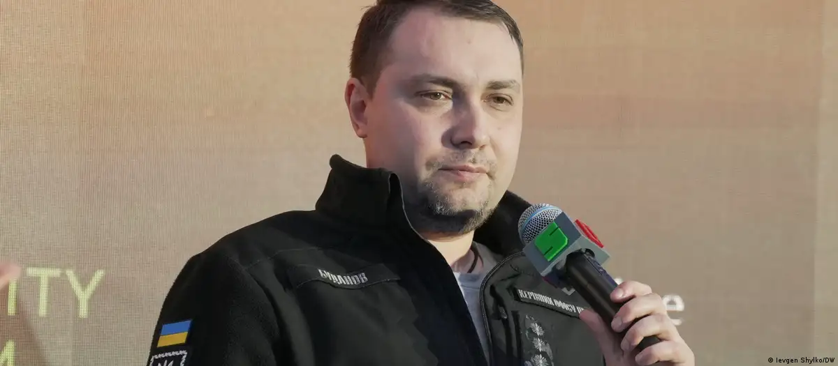 Ukraine officials return Polish honors after Zelenskyy stripped of award