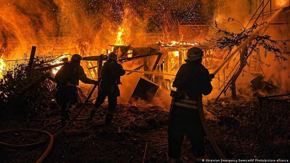 Rusia y Ucrania intercambian ataques a puntos estratégicos