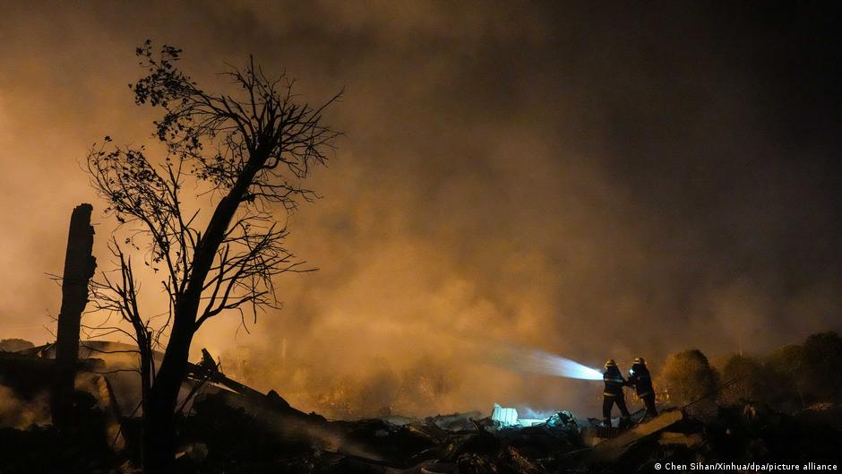 China: Explosion at fireworks factory kills at least 21