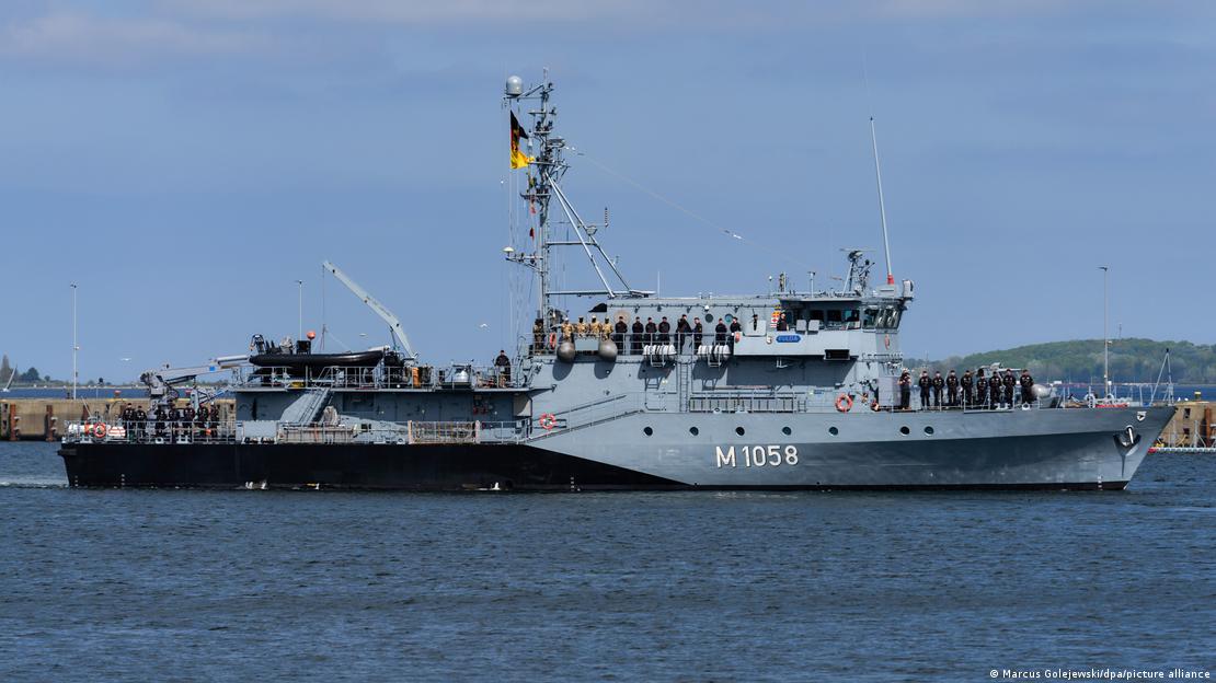 El cazaminas Fulda zarpa rumbo al Mediterráneo. El cazaminas Fulda zarpa rumbo al Mediterráneo.