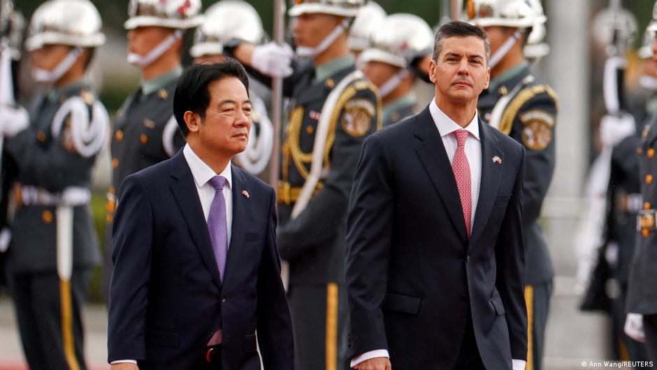 Presidente de Paraguay se reúne con su par taiwanés en Taipéi