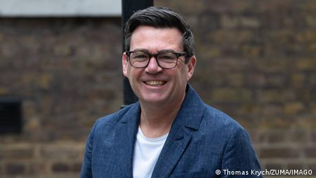 Er gilt als pragmatisch, freundlich und bürgernah - aber hat Andy Burnham auch das Rüstzeug für die Untiefen der Weltpolitik?