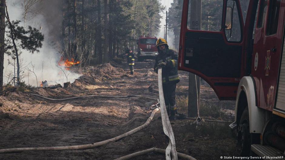 Пожежу у Чорнобильській зоні гасять вже шостий день поспіль