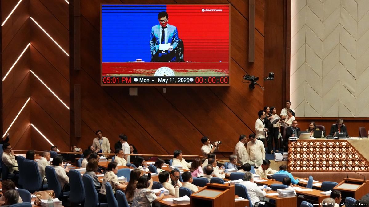 菲律宾国会众议院高票通过了弹劾案，此案将进一步移交参议院