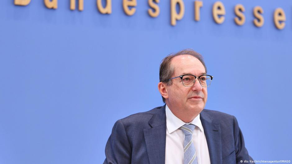 Ministar unutrašnjih poslova Aleksander Dobrint na predstavljanju Izveštaja o sajber-kriminalu za 2025. godinu