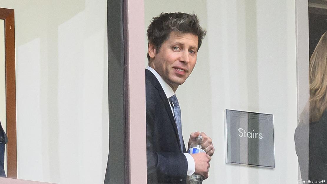 Sam Altman em tribunal nos EUA Sam Altman em tribunal nos EUA